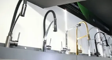 Modern Touchless Sensor Smart Kitchen Taps Hot Cold Kitchen Mixer Water Pull out Faucet 304stainless Steel Single Hole Kitchen Faucet